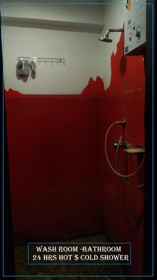 Planet Nomad Hostel Катманду Экстерьер фото