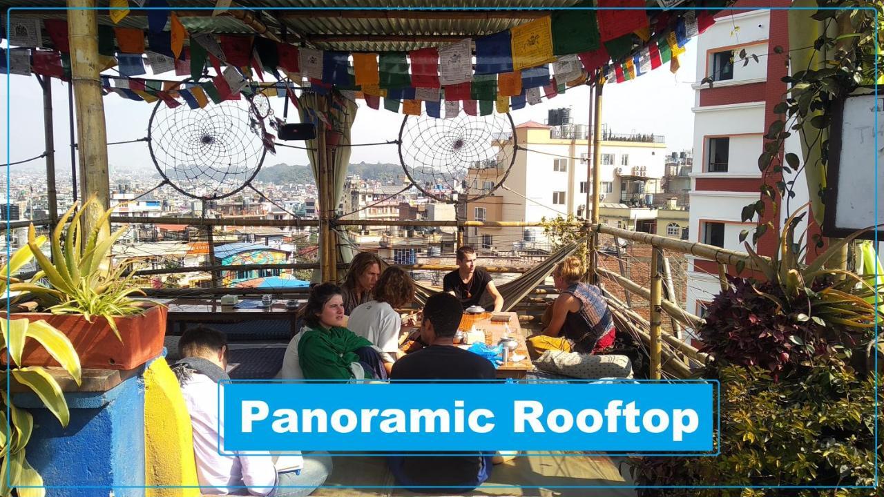 Planet Nomad Hostel Катманду Экстерьер фото